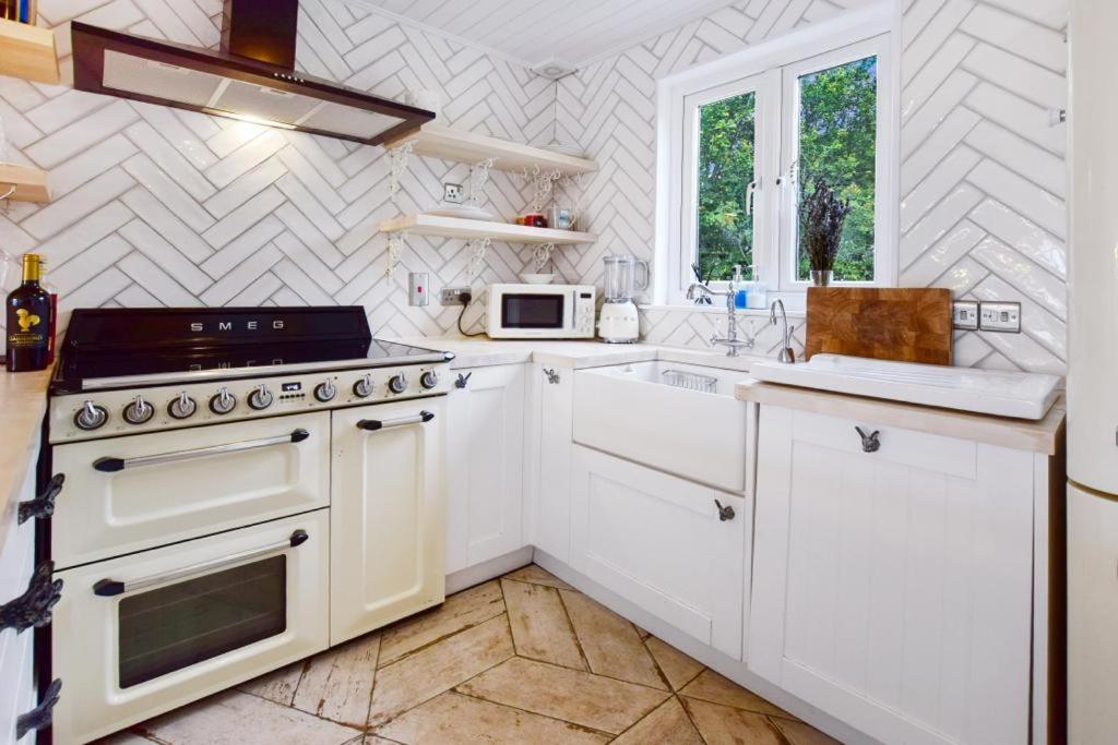 סירנססטר Luxury Lodge In The Heart Of The Cotswolds מראה חיצוני תמונה