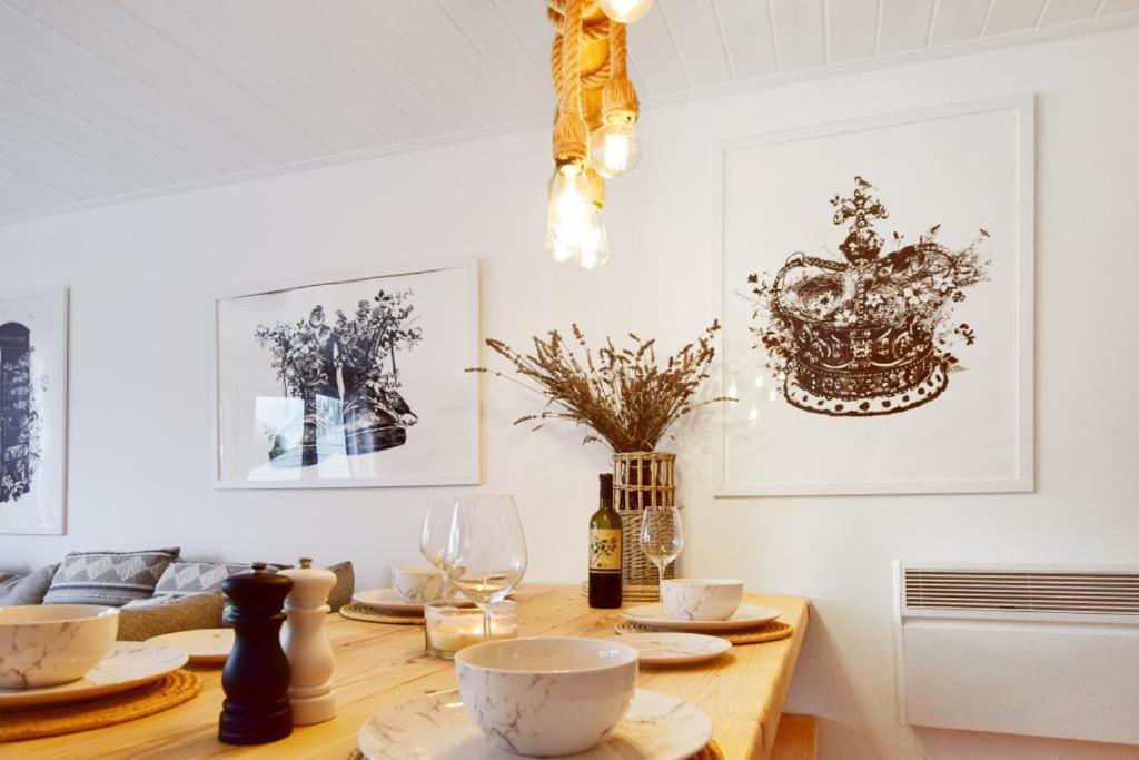 סירנססטר Luxury Lodge In The Heart Of The Cotswolds מראה חיצוני תמונה