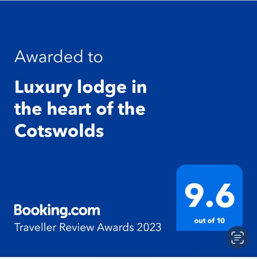 סירנססטר Luxury Lodge In The Heart Of The Cotswolds מראה חיצוני תמונה